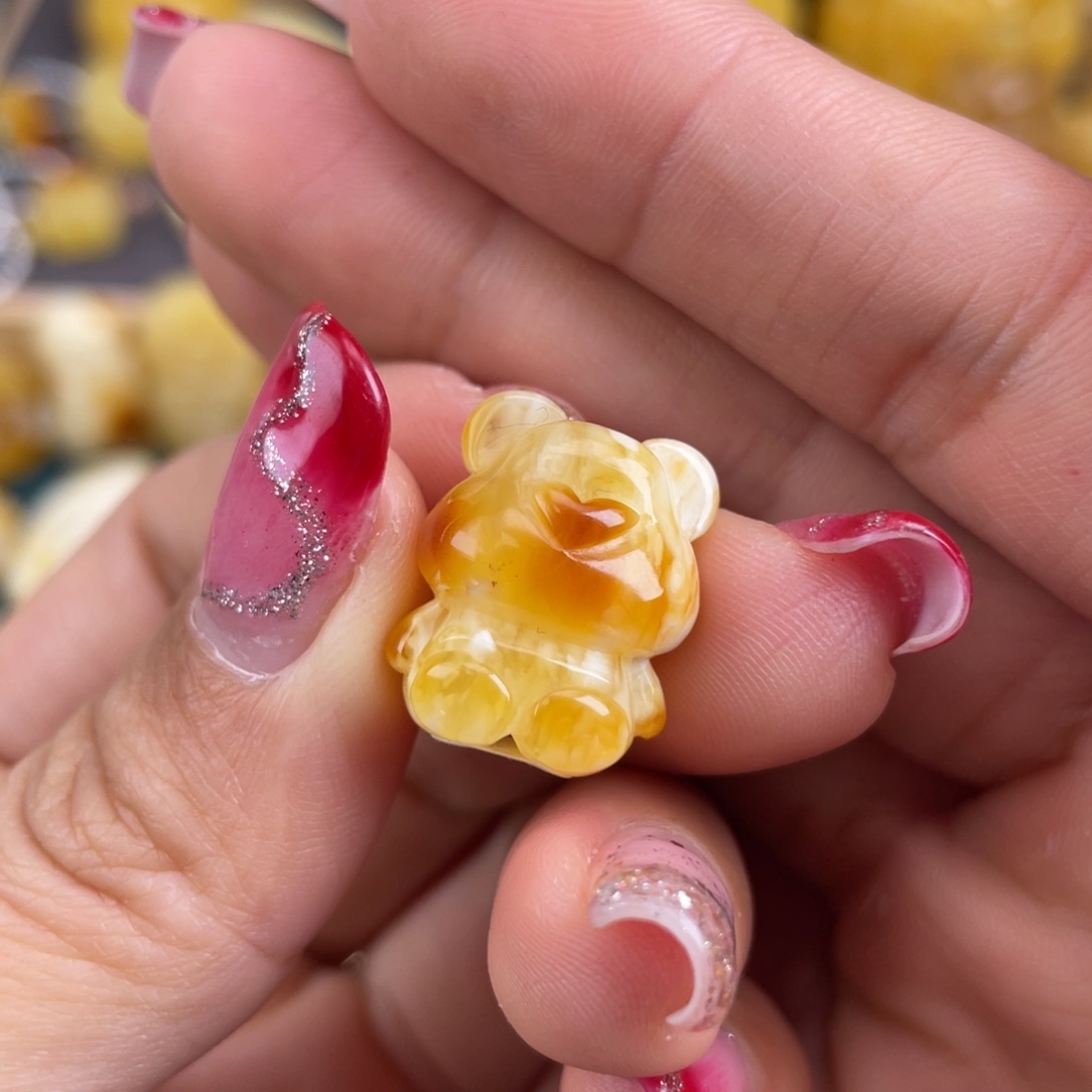 琥珀裸石未镶嵌蜜蜡