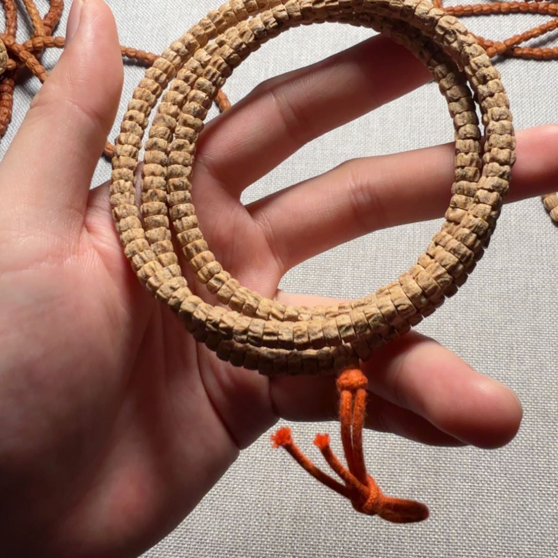 【闪购商品】柏香籽/百香籽吊坠