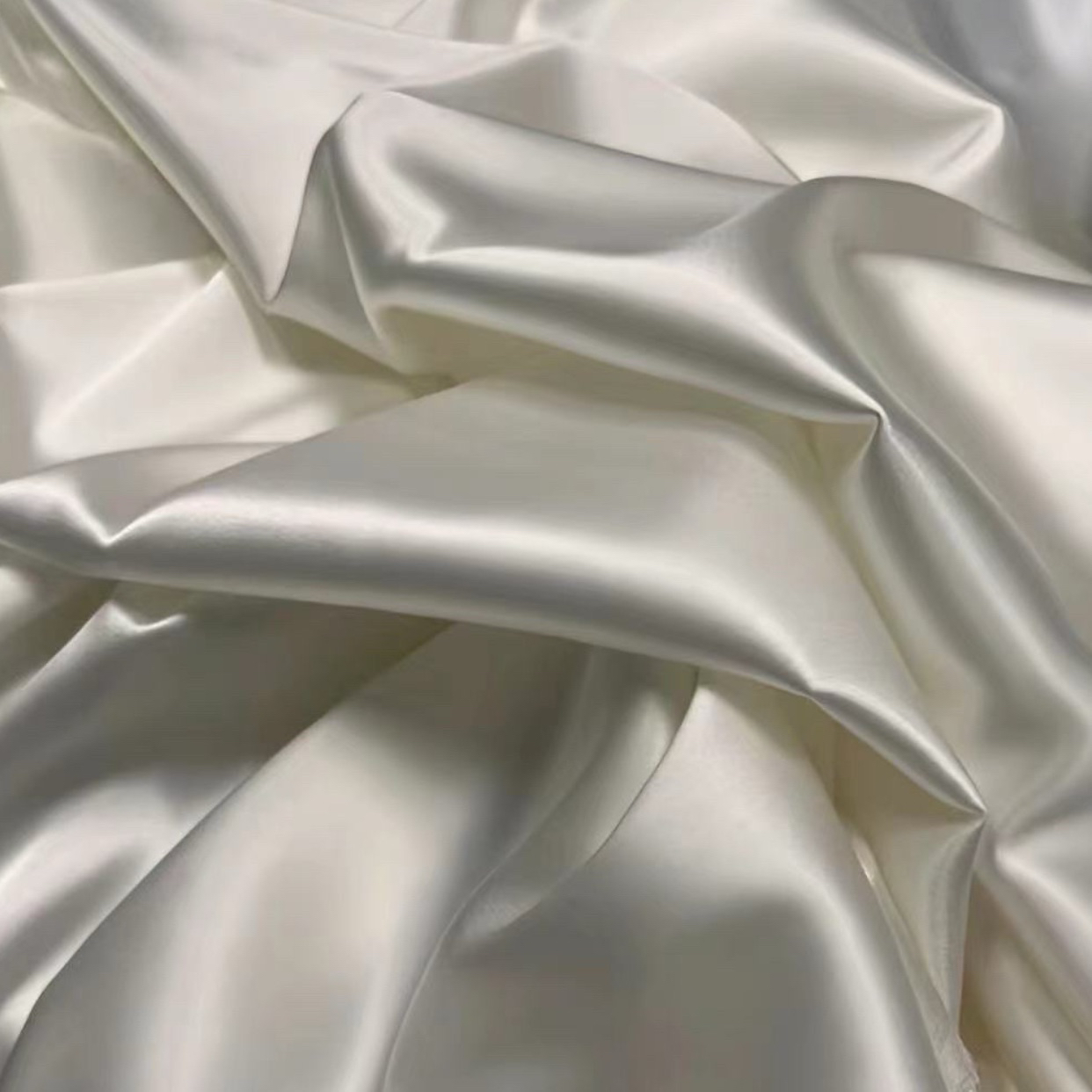 200-400桑蚕丝面料上衣