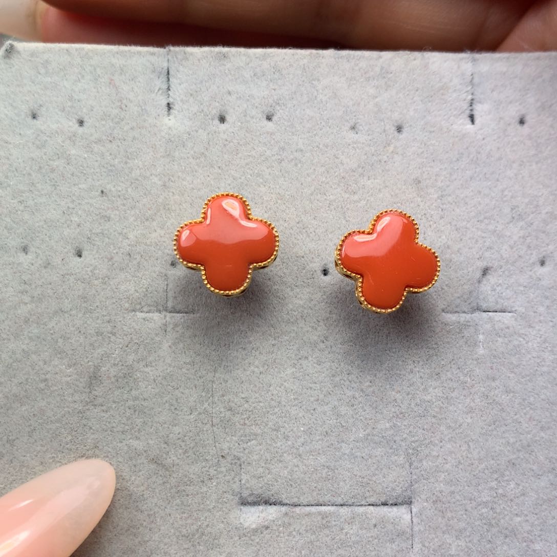 南红玛瑙耳钉18K金镶嵌