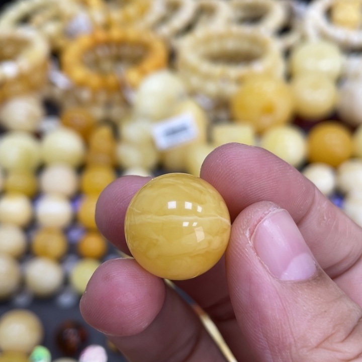 裸石蜜蜡未镶嵌17.8mm