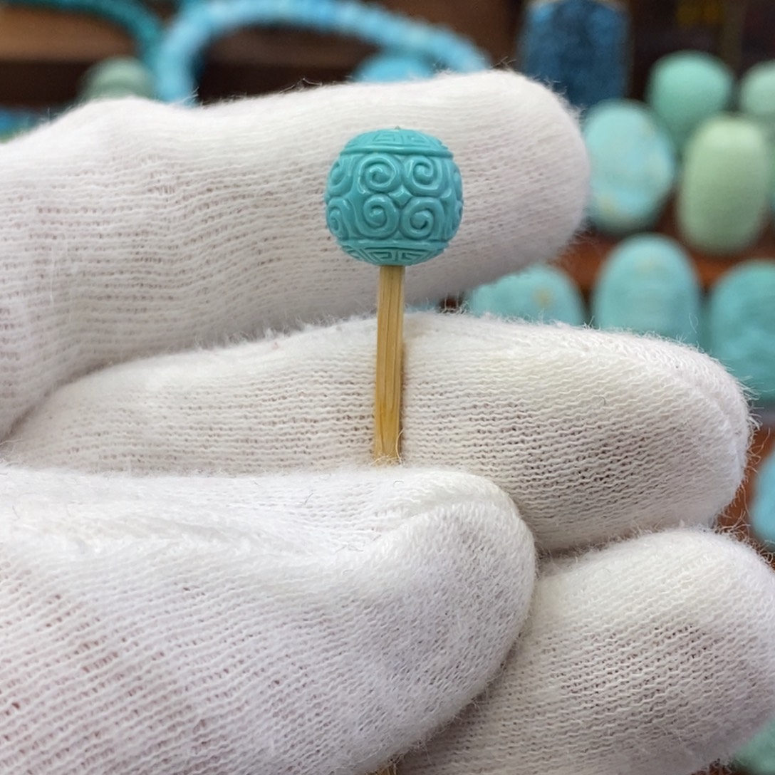 绿松石未镶嵌珠宝奇石