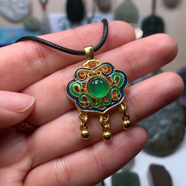 玛瑙/玉髓颈饰合金