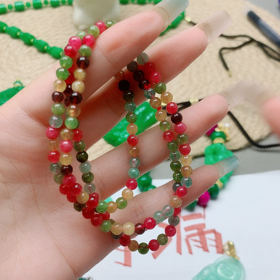 翡翠未镶嵌颈饰一图一物 实物为准