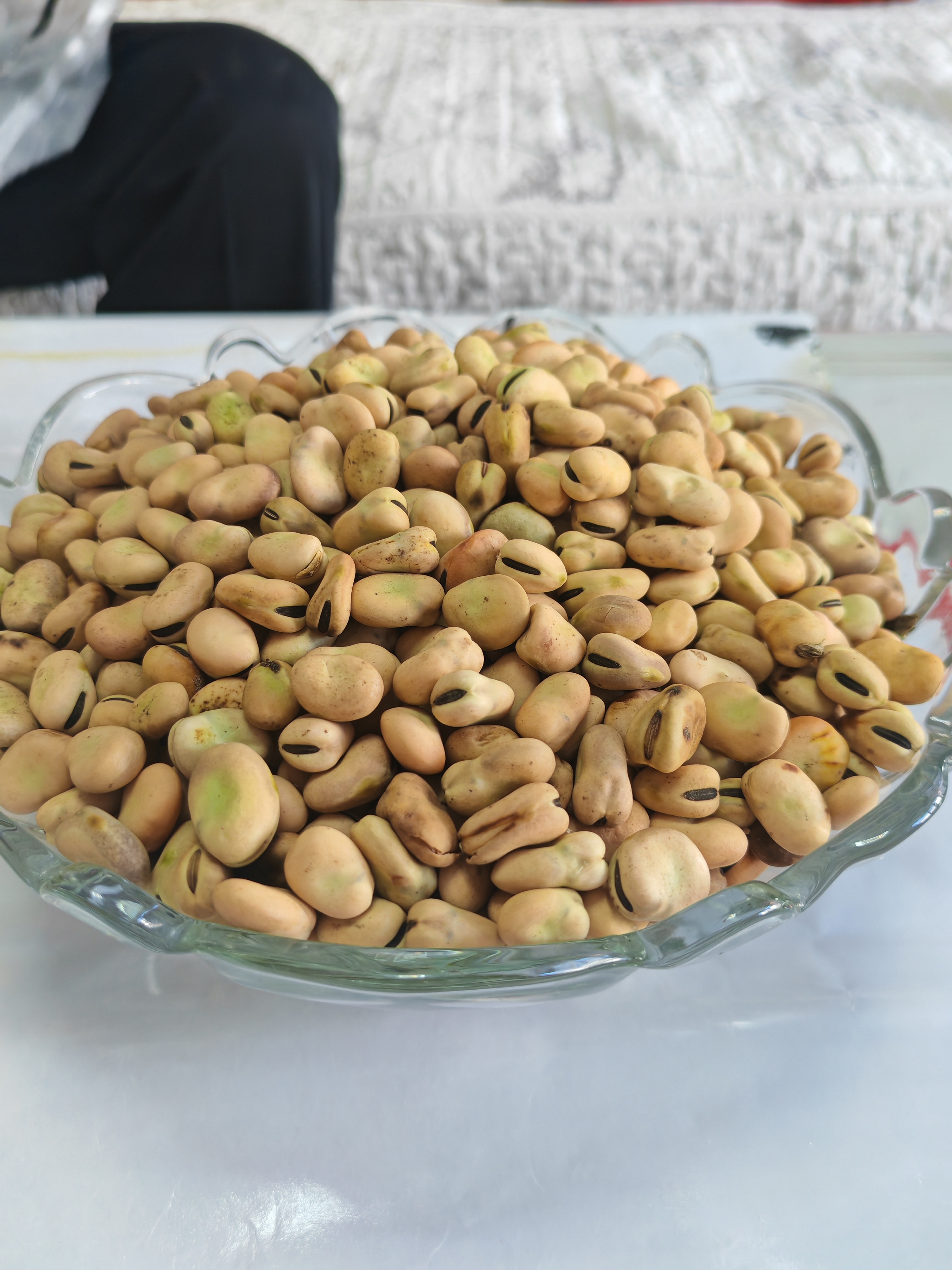 内蒙古武川县25年新大豆(蚕豆)，农家自种无化肥农药。（生）