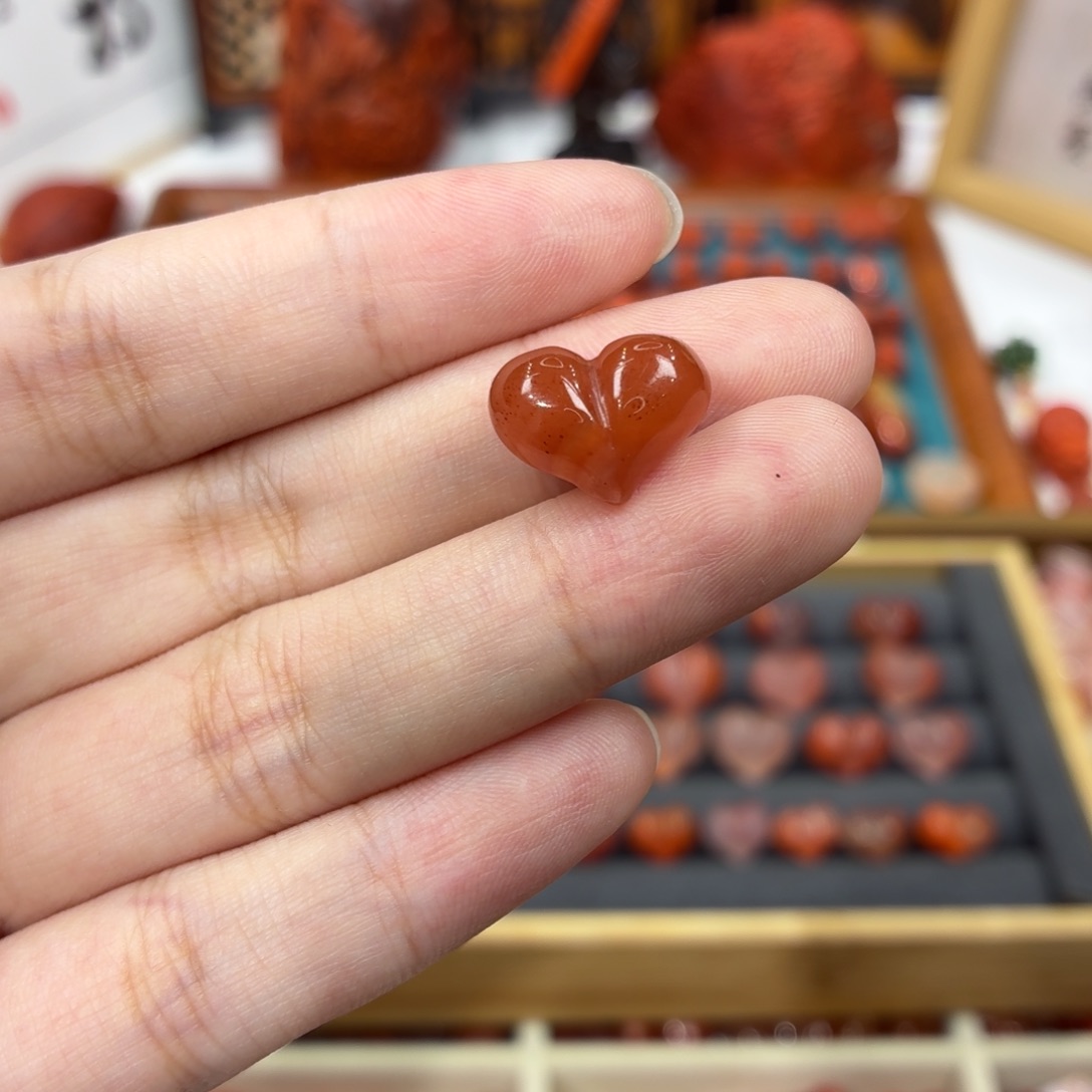 南红玛瑙未镶嵌配饰南红屁桃