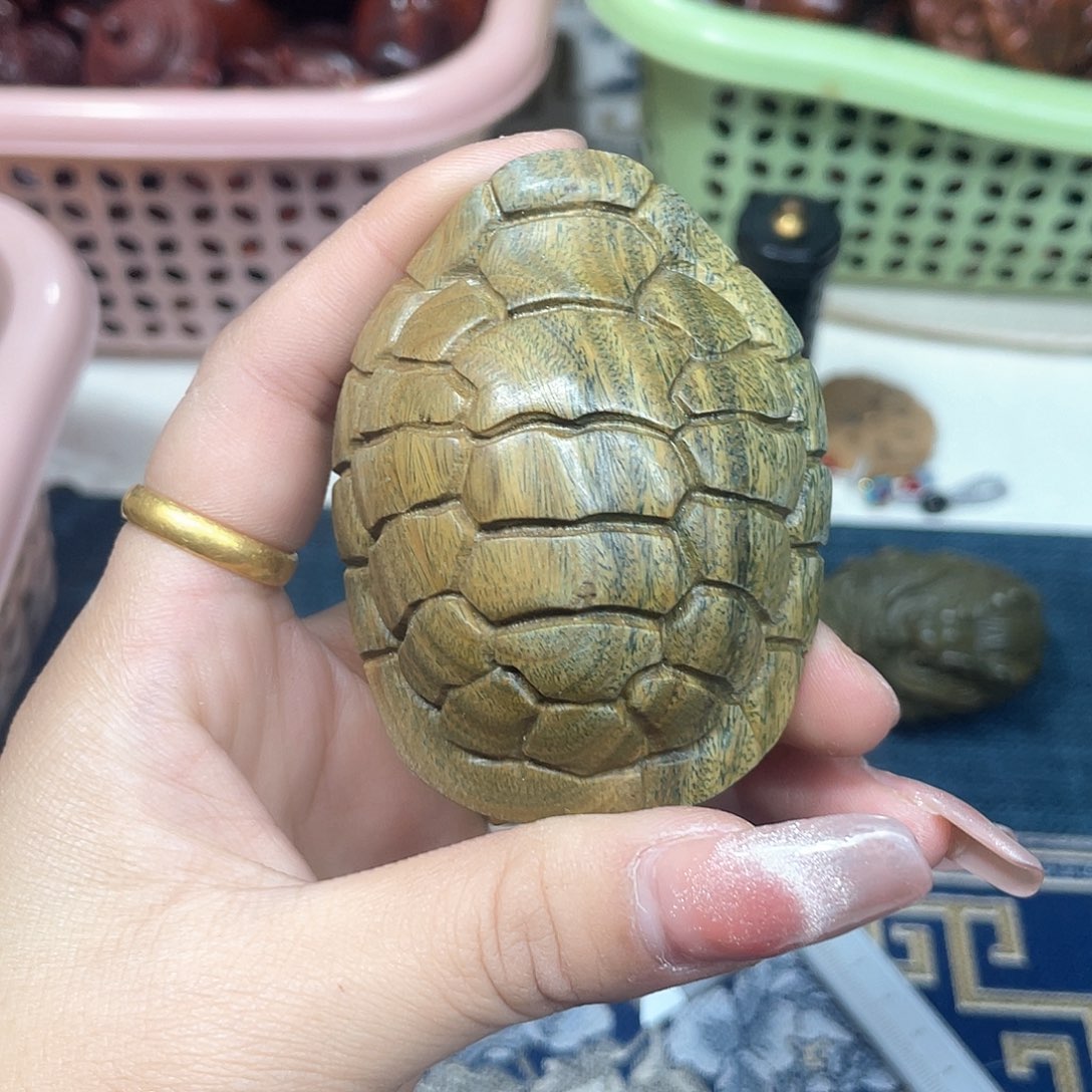 维腊木（绿檀）无事牌