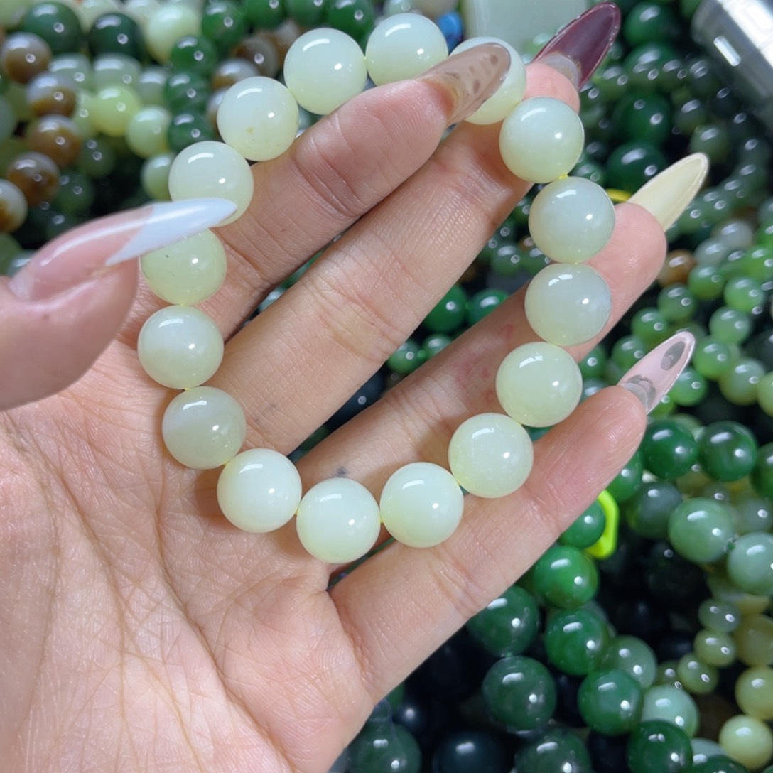 和田玉手链未镶嵌