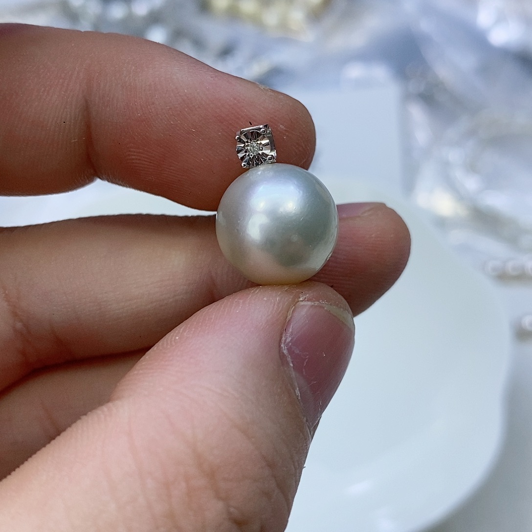 海水珍珠颈饰18K金镶嵌