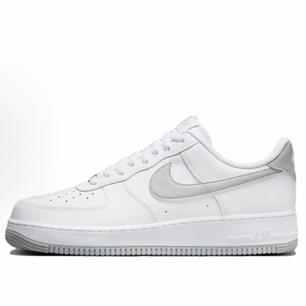 (微瑕慎拍)Nike/耐克 空军一号男款低帮休闲板鞋FJ4146-100-41