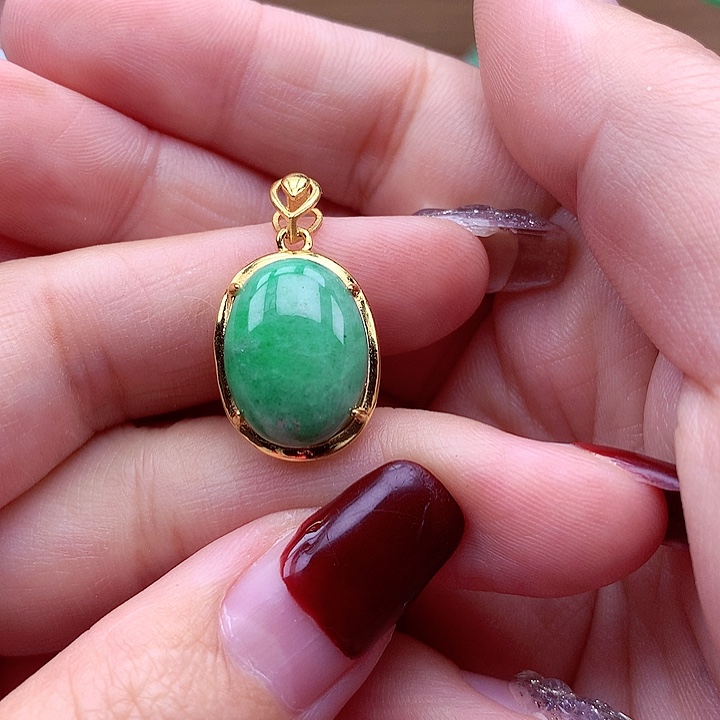 翡翠颈饰银S925镶嵌翡翠