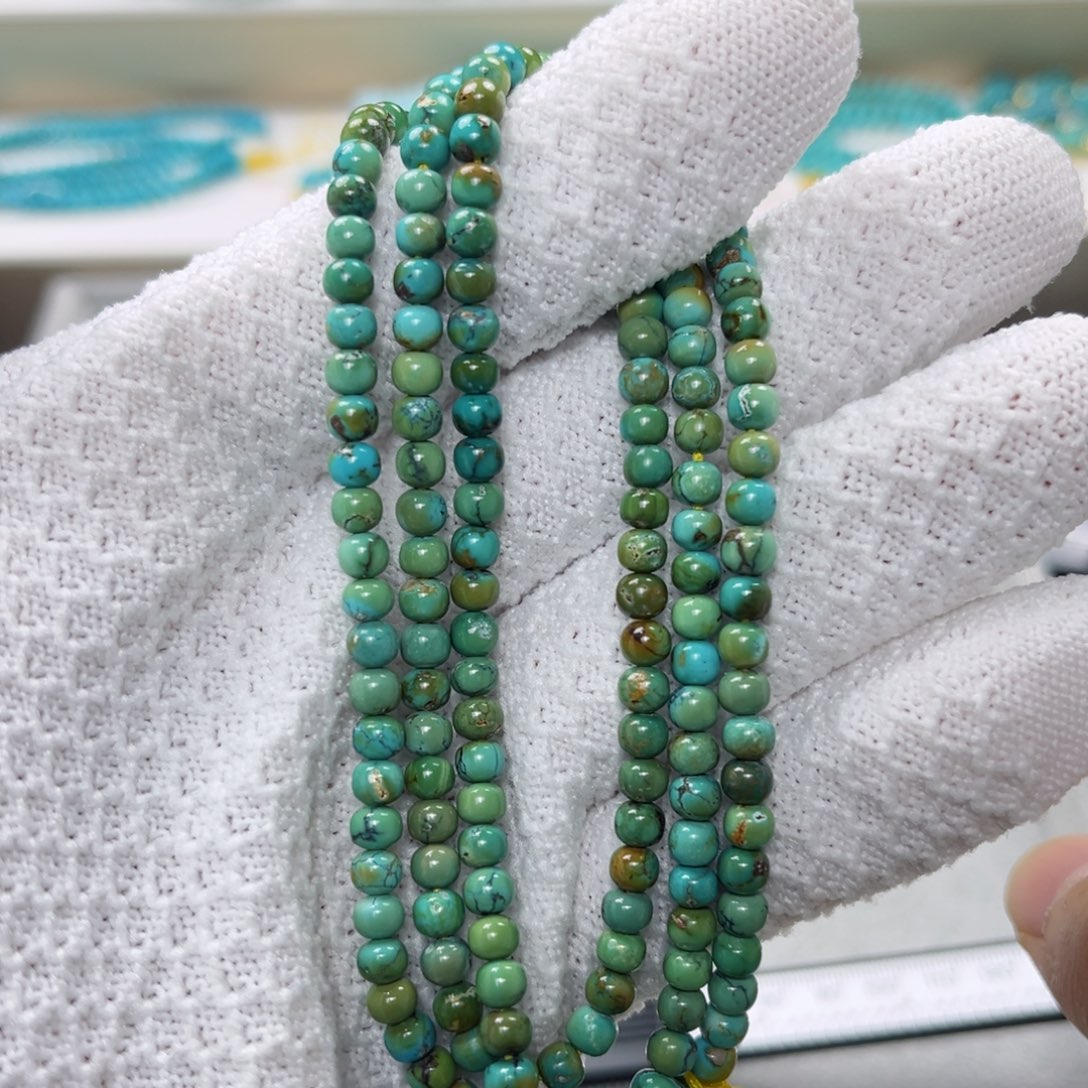 绿松石绿松石未镶嵌