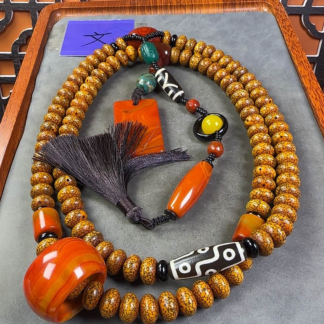 吊坠星月菩提脖挂