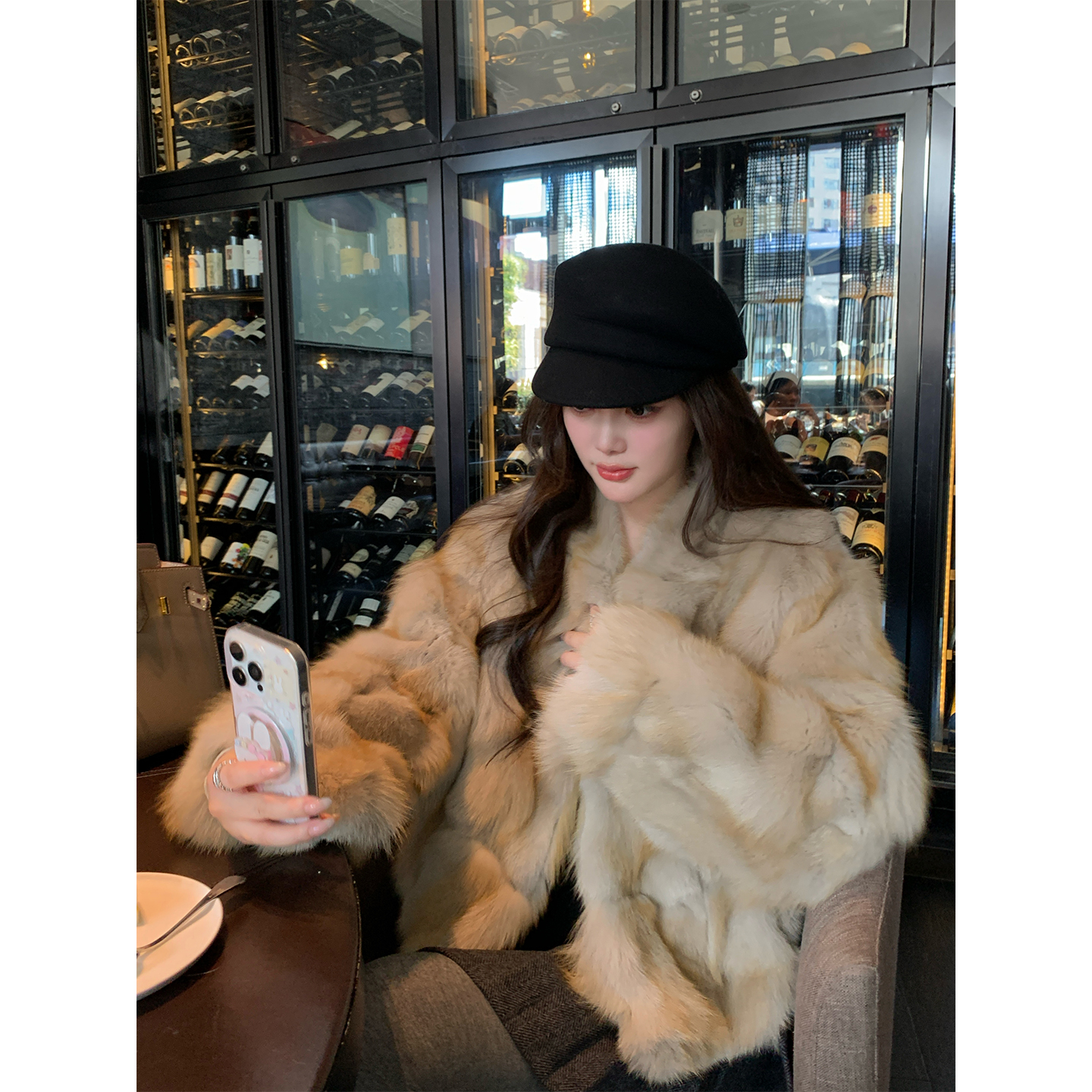黛西绒绒暖炉saga狐狸毛晕染V领廓形皮外套女腿毛皮毛一体大衣