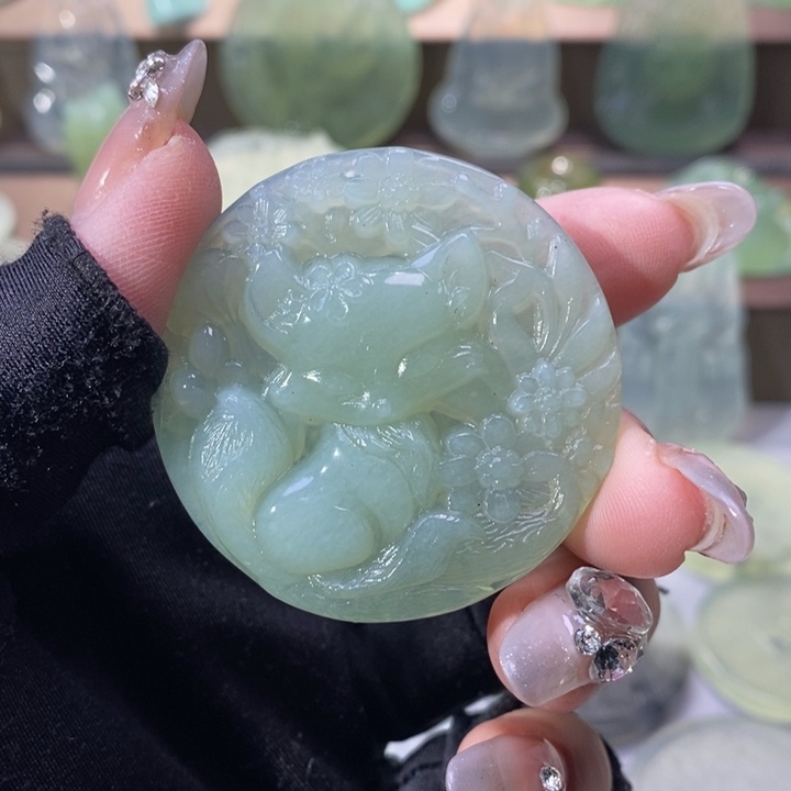 岫玉吊坠未镶嵌吊坠