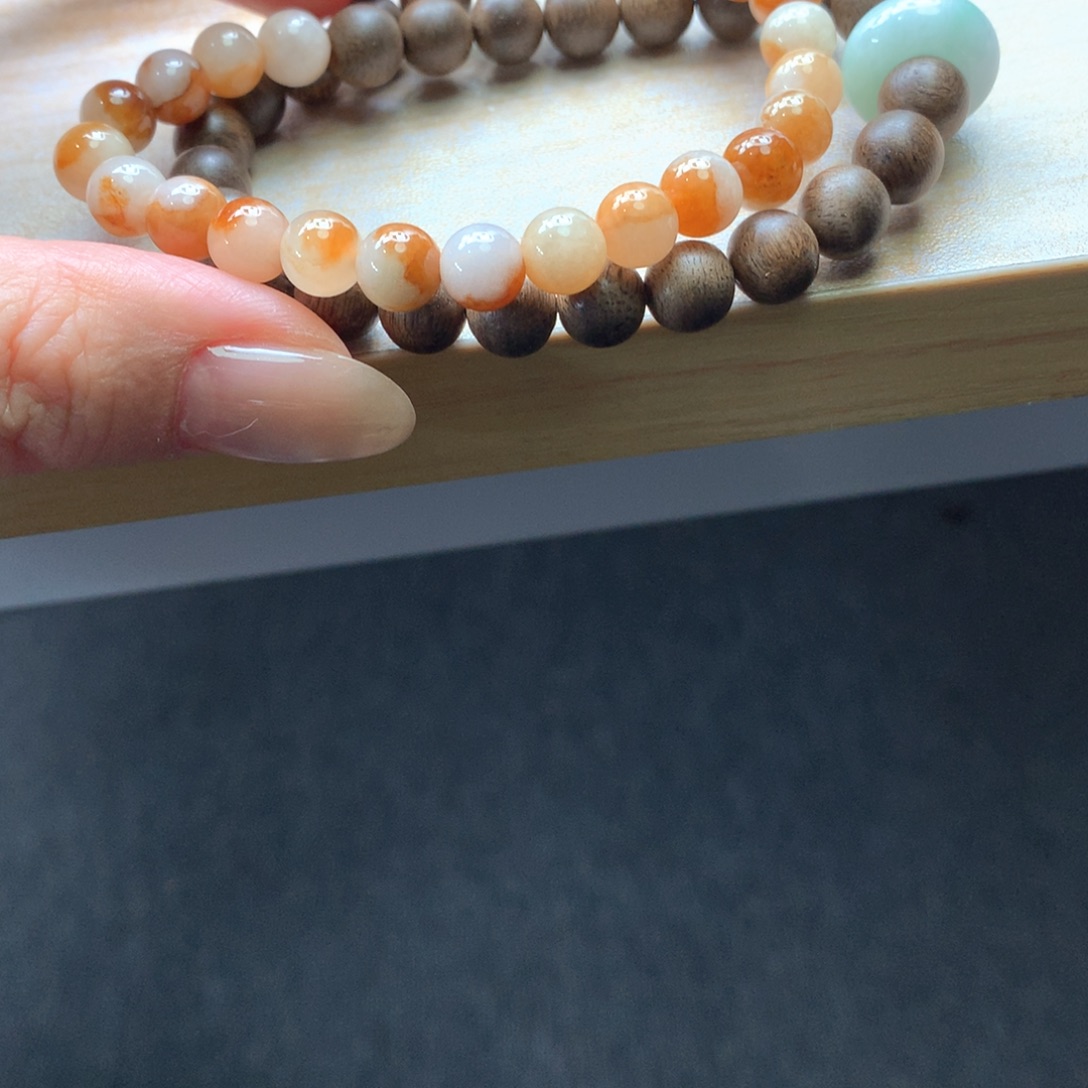 翡翠未镶嵌颈饰吊坠