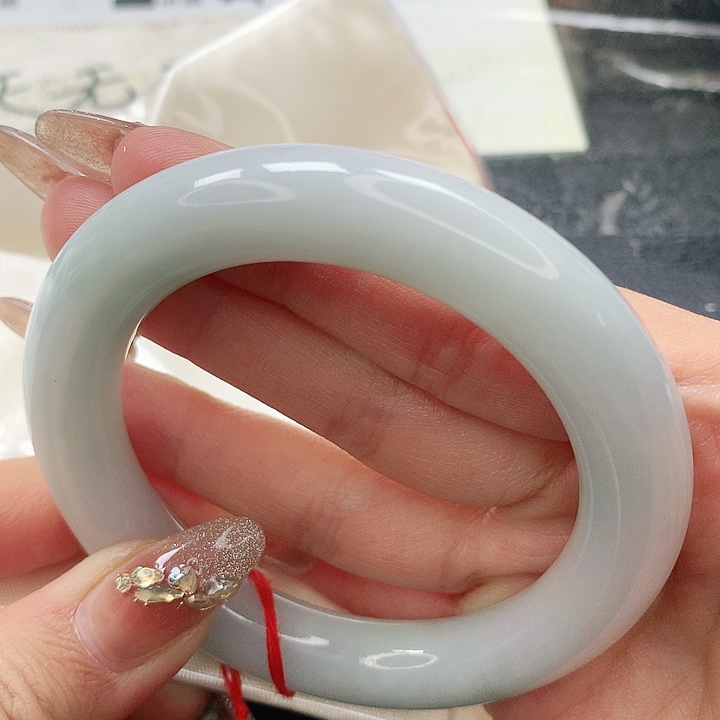 翡翠手镯未镶嵌缅甸天然A货翡翠