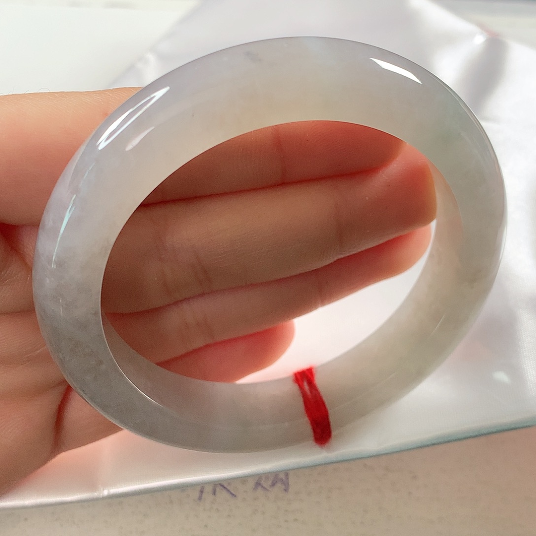 翡翠手镯未镶嵌 正圈①①③