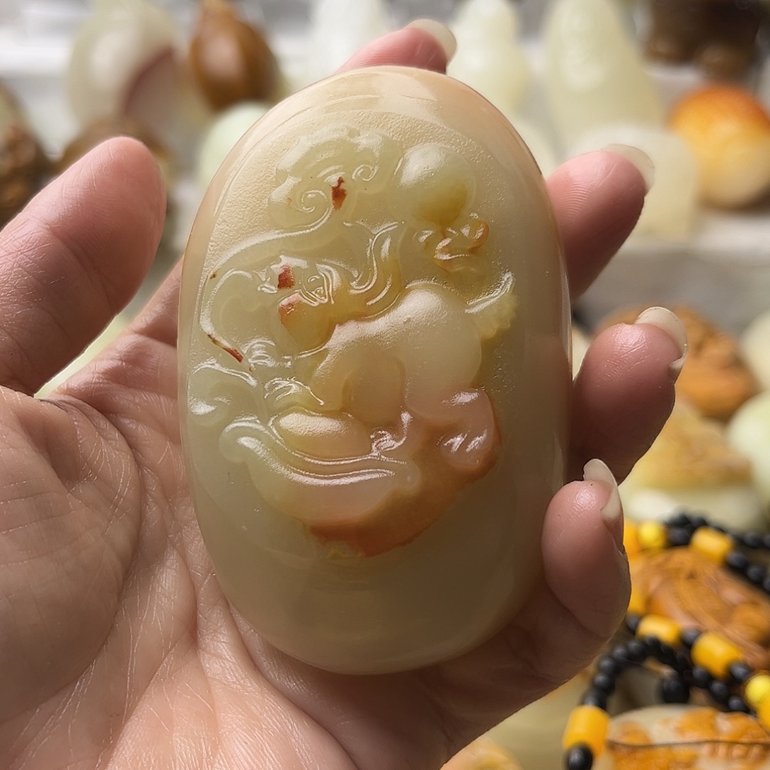 石材方解石手把摆件不退换兔