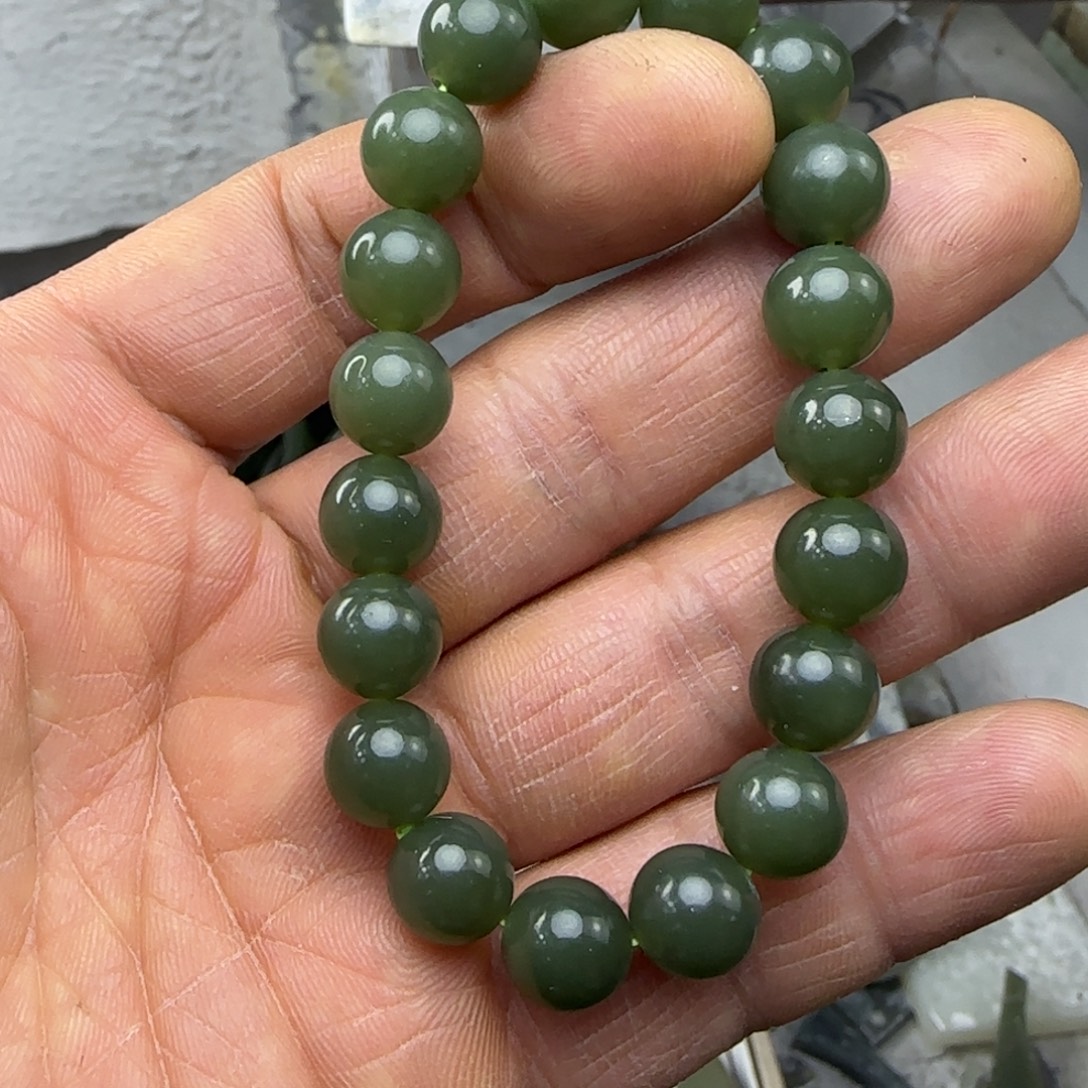 和田玉未镶嵌颈饰10