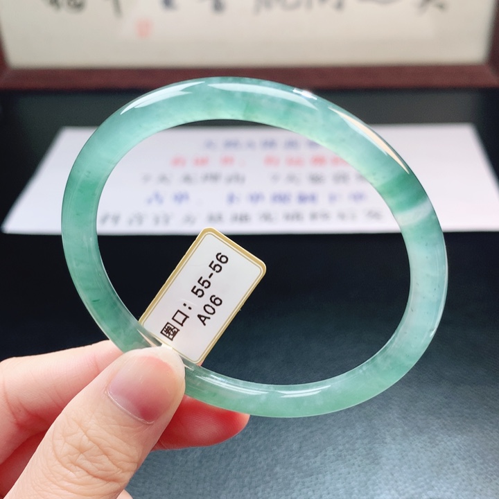 翡翠未镶嵌手镯翡翠手镯148