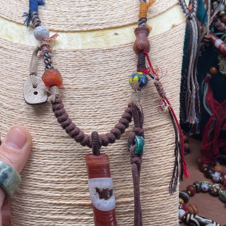 玛瑙/玉髓颈饰未镶嵌