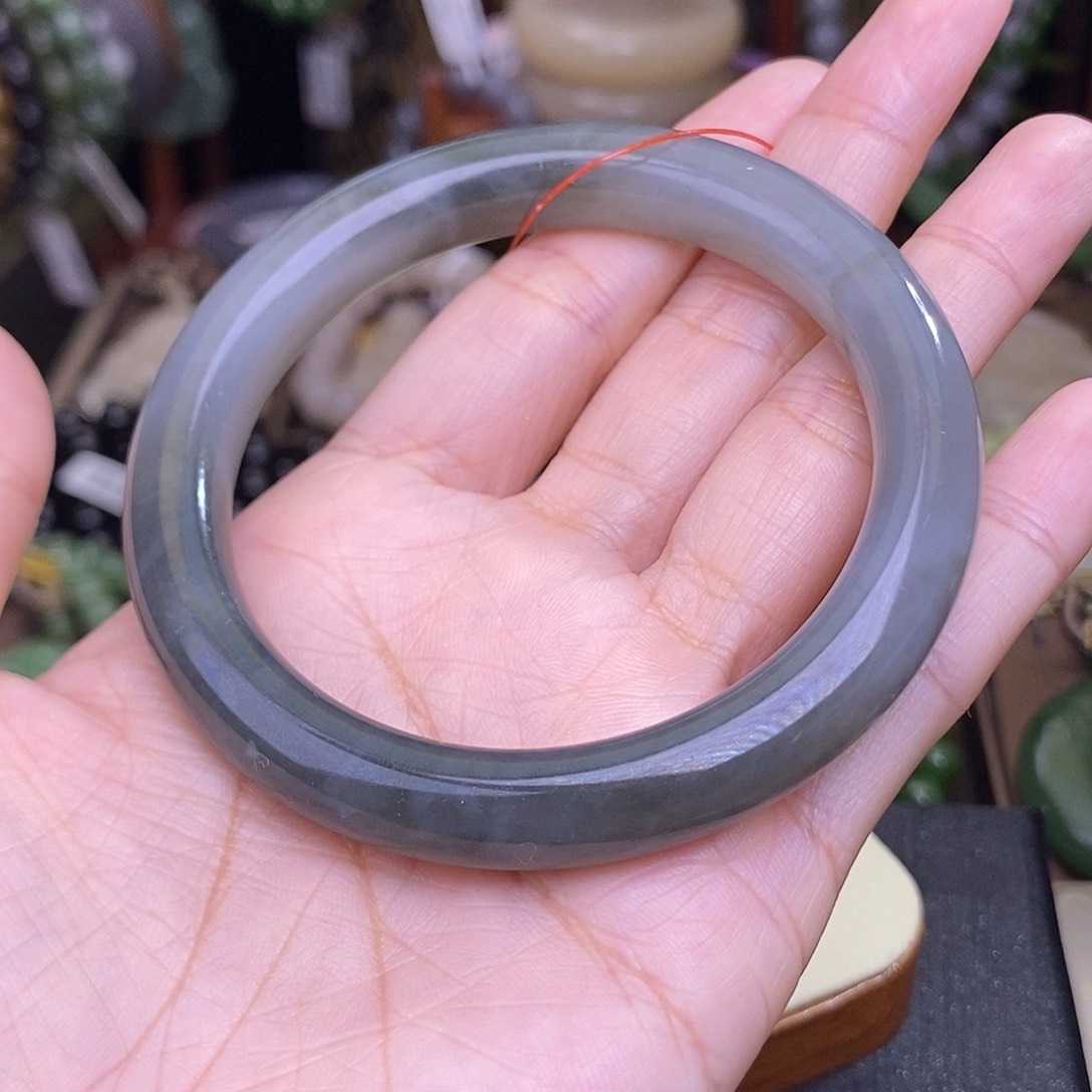 和田玉未镶嵌57 烟紫手镯清货价