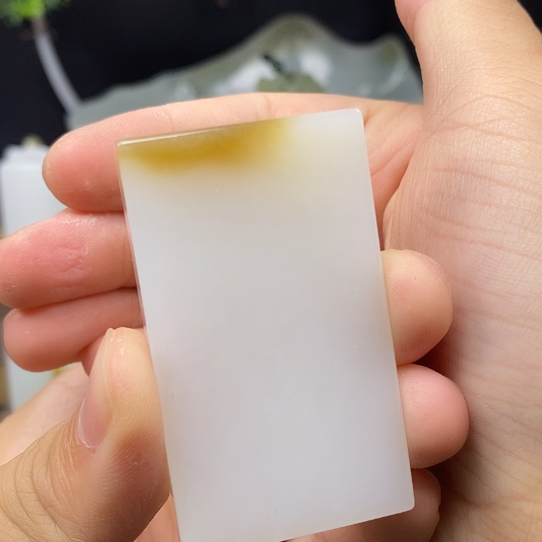 和田玉未镶嵌颈饰3