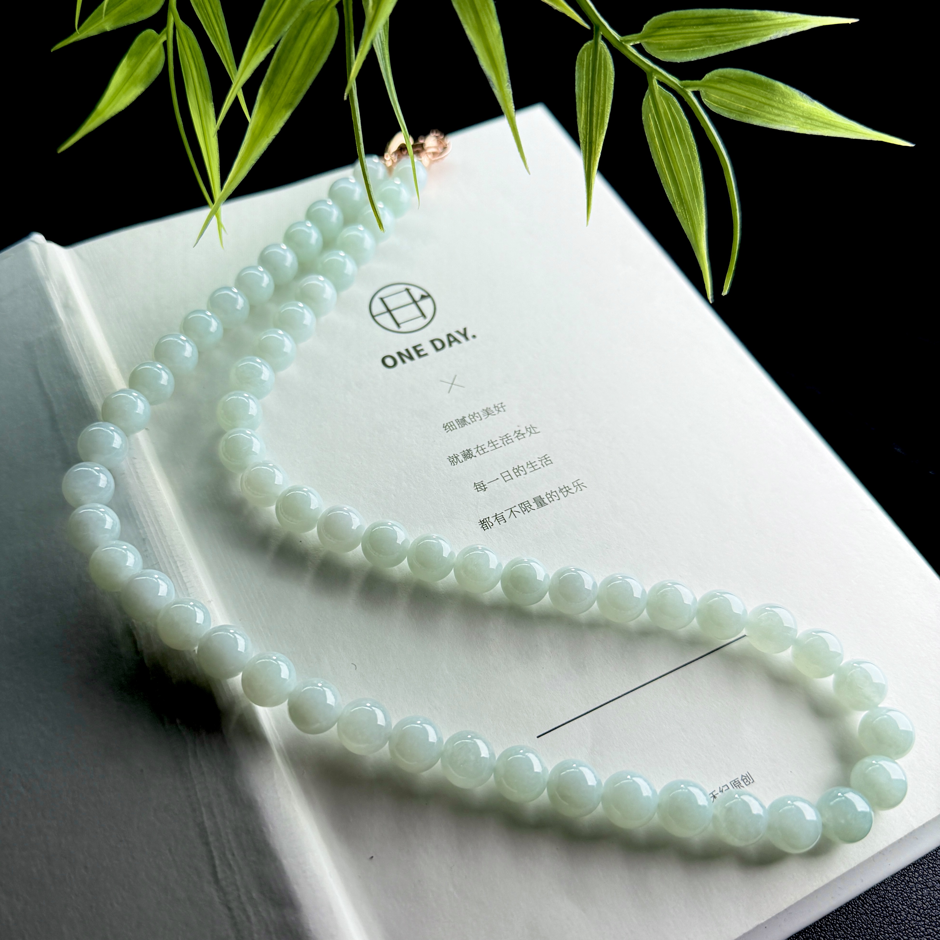 38女神节福利款晴绿项链四会翡翠妈妈时尚百搭气质绿多样性发其一