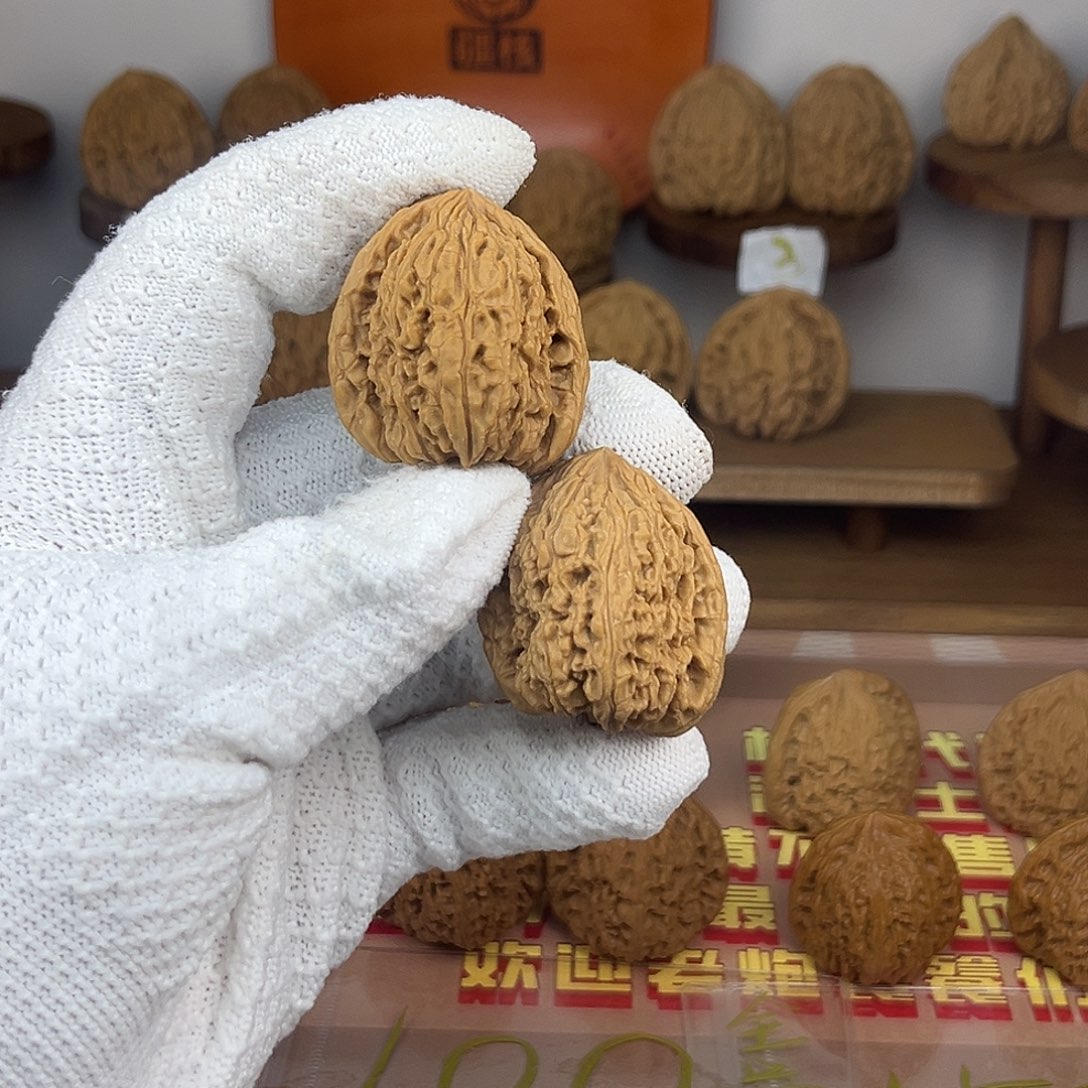 文玩核桃把件高炮拉丝小凹底漏