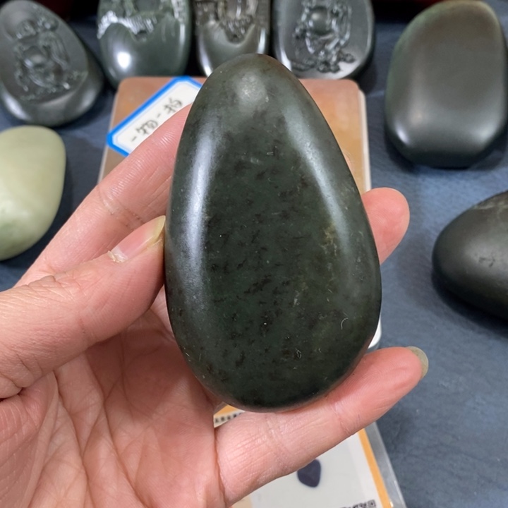 快***天和田玉（糖玉）未镶嵌挂件