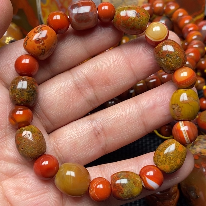玛瑙/玉髓手串未镶嵌