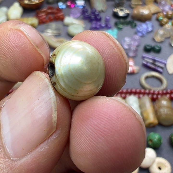 摆件摆件……………………