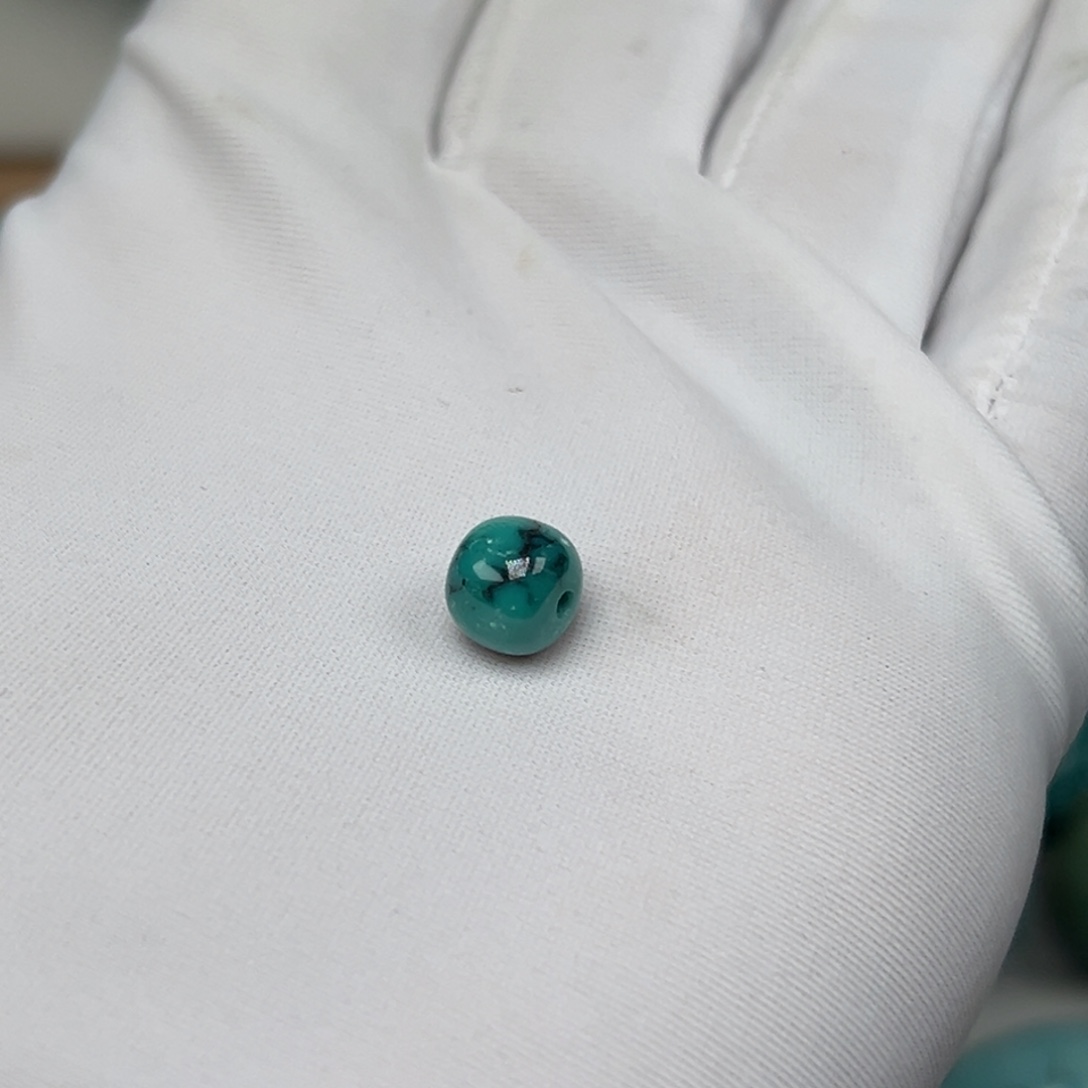 林***鹿未镶嵌绿松石珠宝奇石