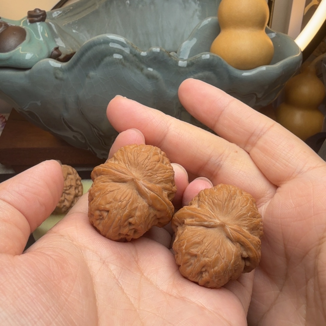 核桃文玩核桃吊坠平谷元宝38全品