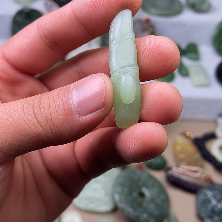 和田玉吊坠(不含链)未镶嵌