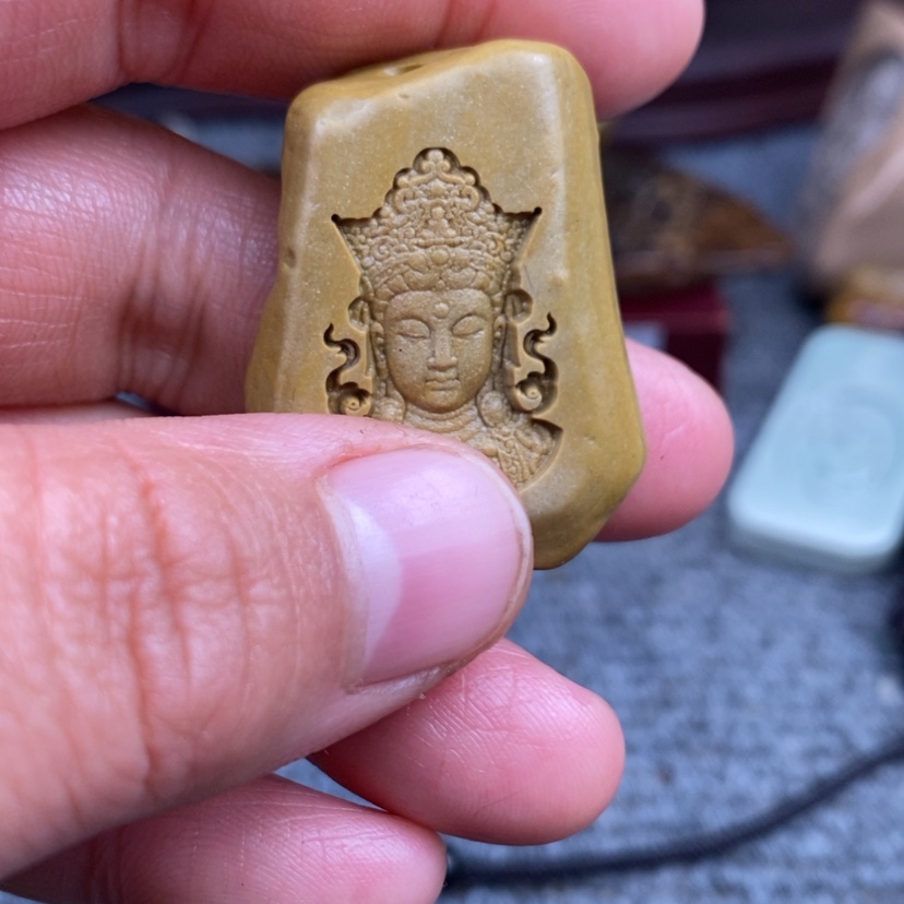 【闪购商品】原石雕刻手把件
