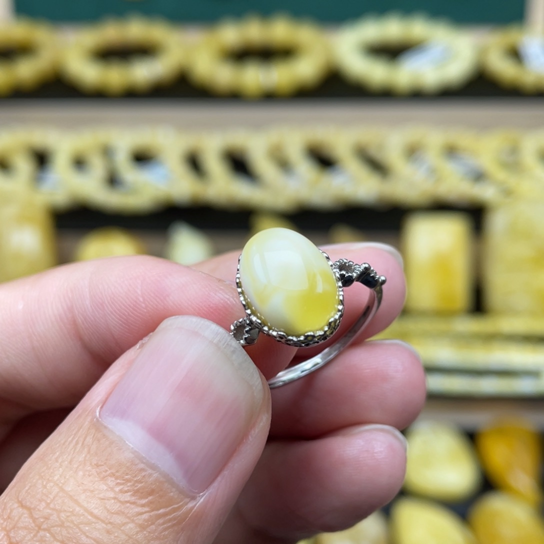 琥珀裸石未镶嵌琥珀蜜蜡