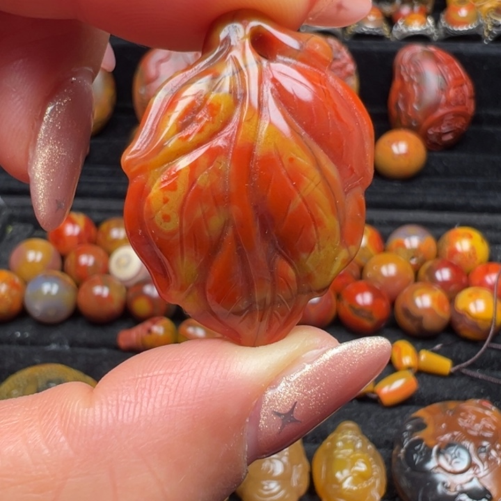 玛瑙/玉髓未镶嵌战国红