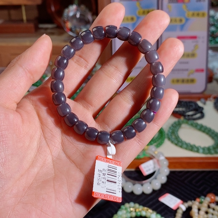 未镶嵌和田玉手链