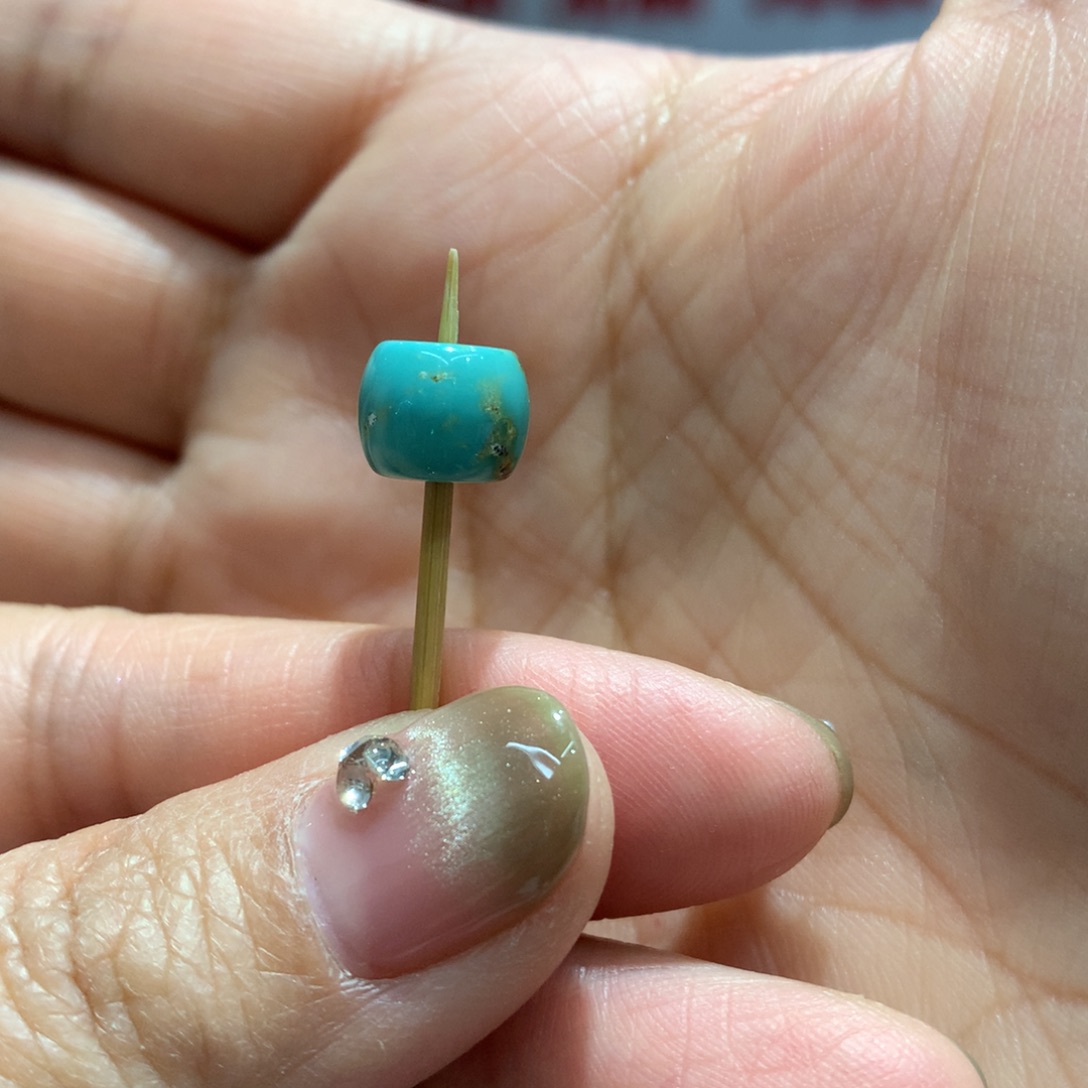 绿松石配饰未镶嵌
