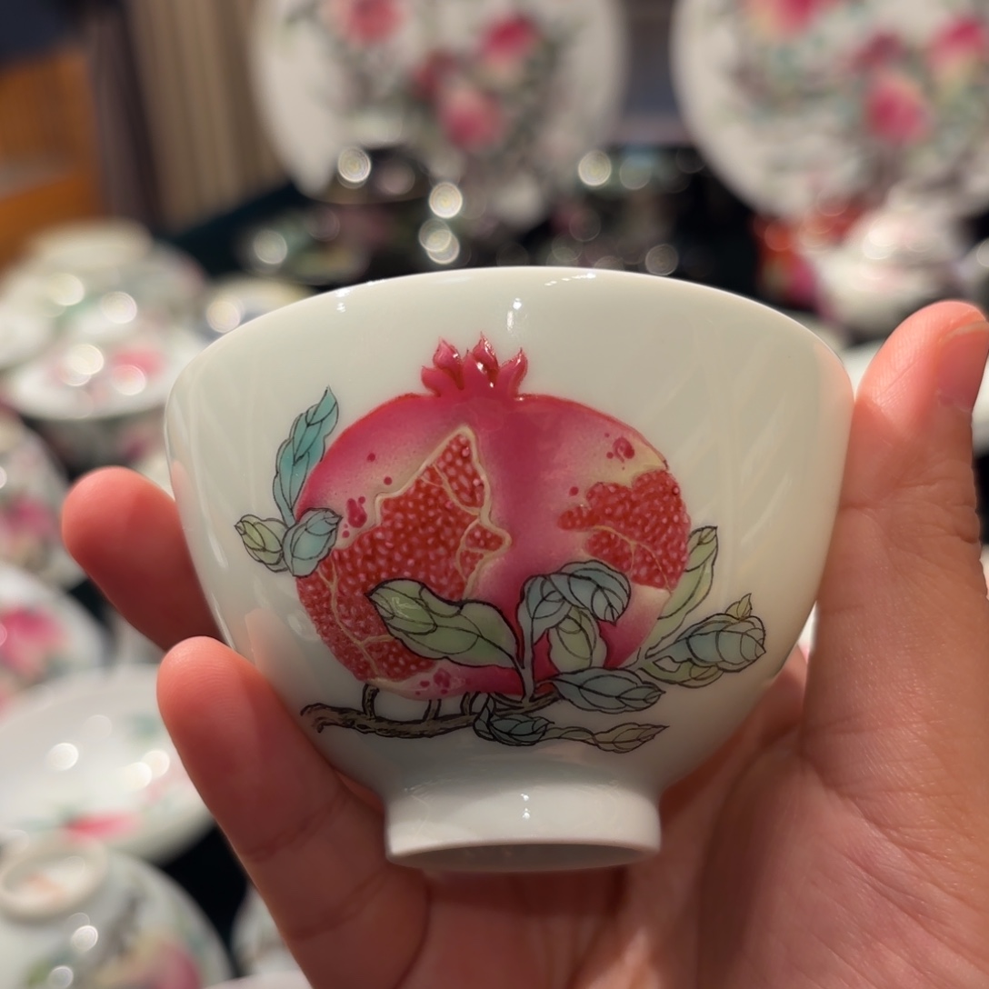 E***嘟瓷石榴杯 预售 不发货……