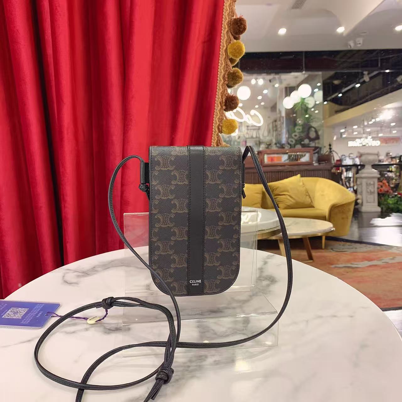 95新 Celine/思琳 GGS瑟琳老花银扣手机包56352621