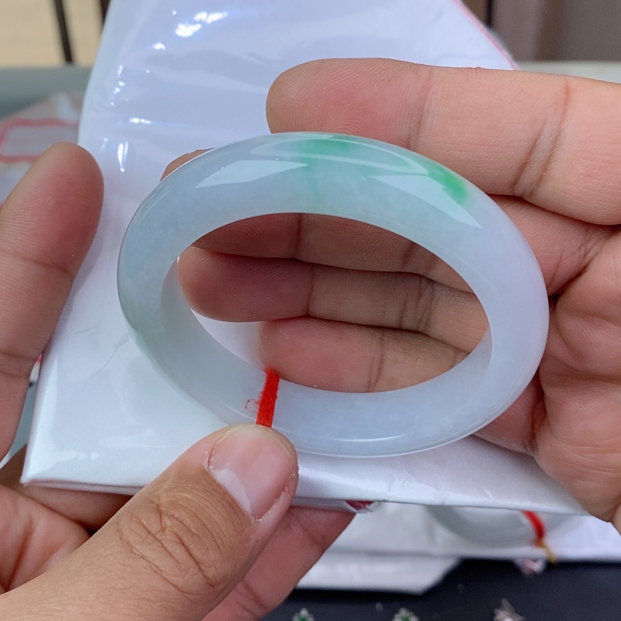 【闪购商品】翡翠手镯未镶嵌翡翠手镯