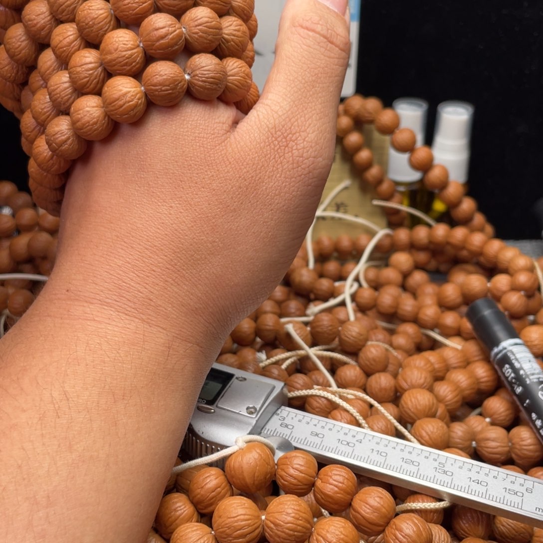 猴头核桃吊坠凤羽11