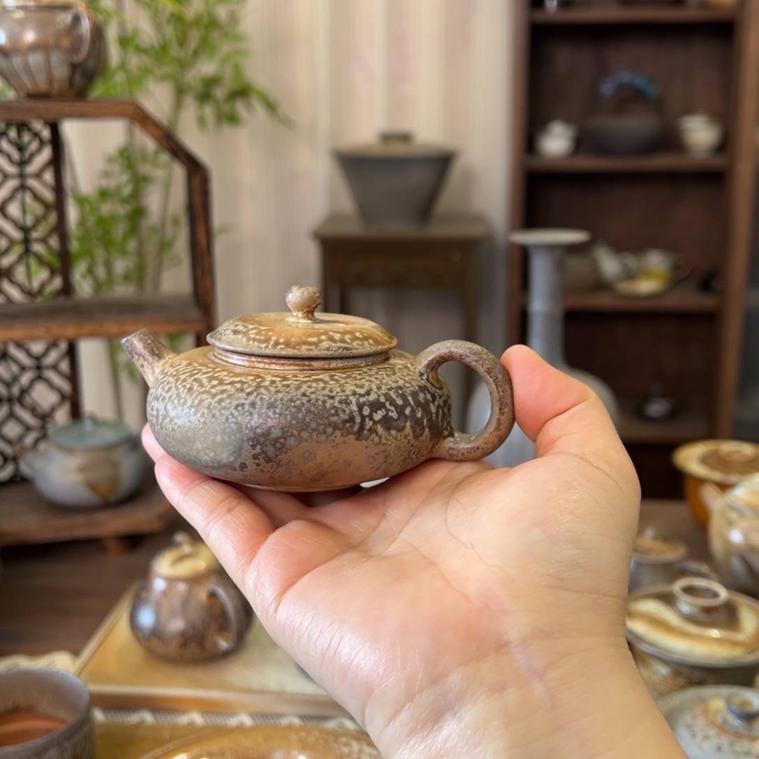 14中白精品扁腹壶福利