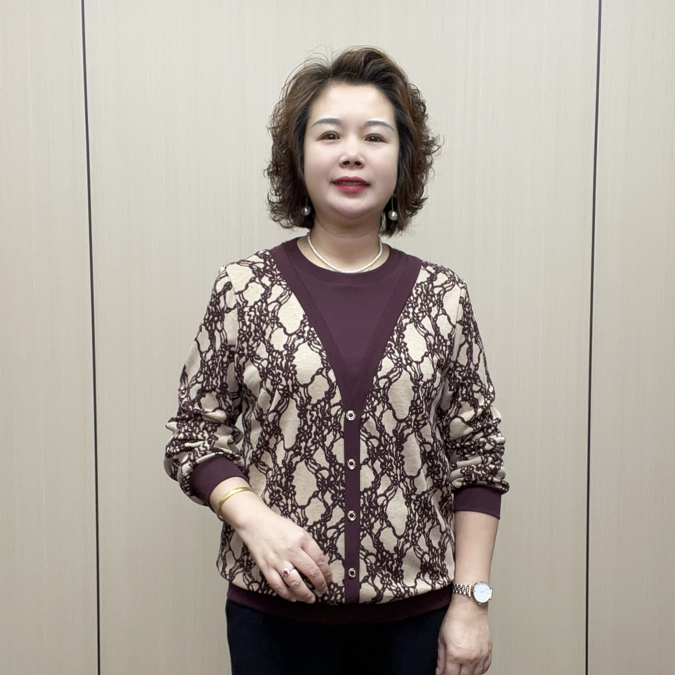 2025秋季百搭洋气时尚减龄宽松显瘦长袖妈妈装中老年休闲气质女装