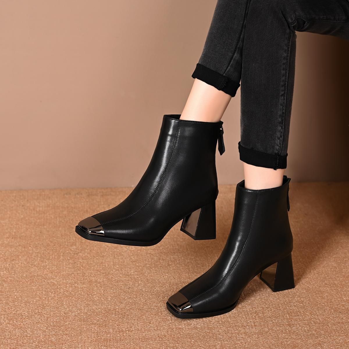 【万达撤柜】方头时尚短靴女2025新款复古简约后拉链粗跟时装马丁靴