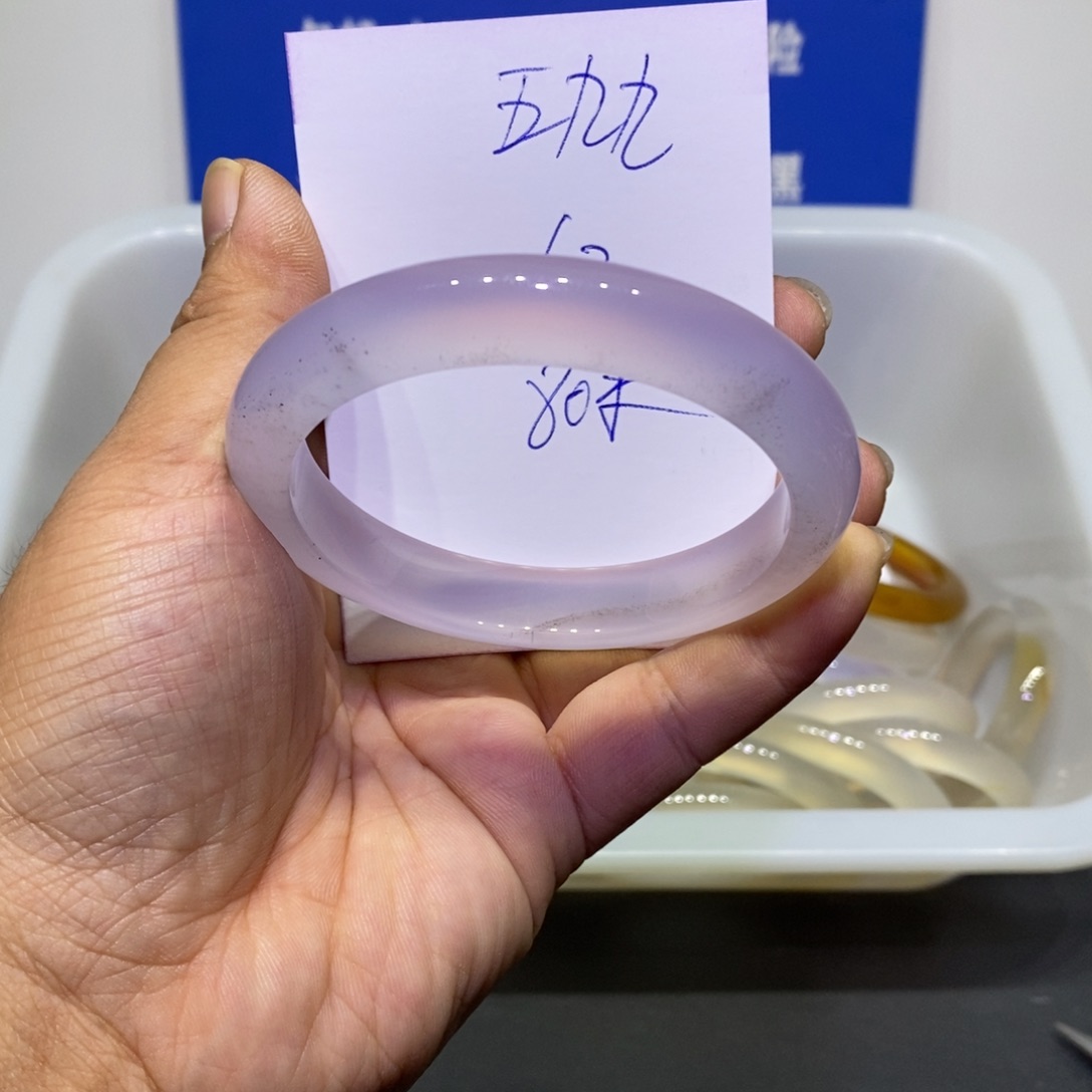 五***九玛瑙/玉髓未镶嵌手镯