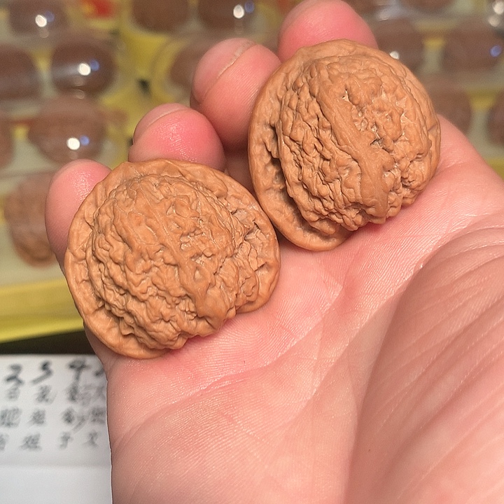 文玩核桃吊坠3.9玛蚁沟